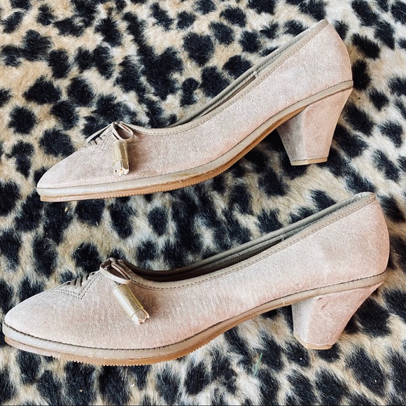 Corelli tan suede tassel wedges - Picture 6 of 10